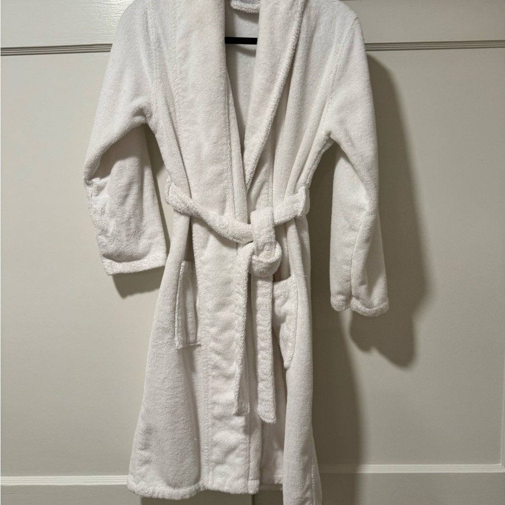 Parachute Classic Turkish Cotton Bathrobe in White Small